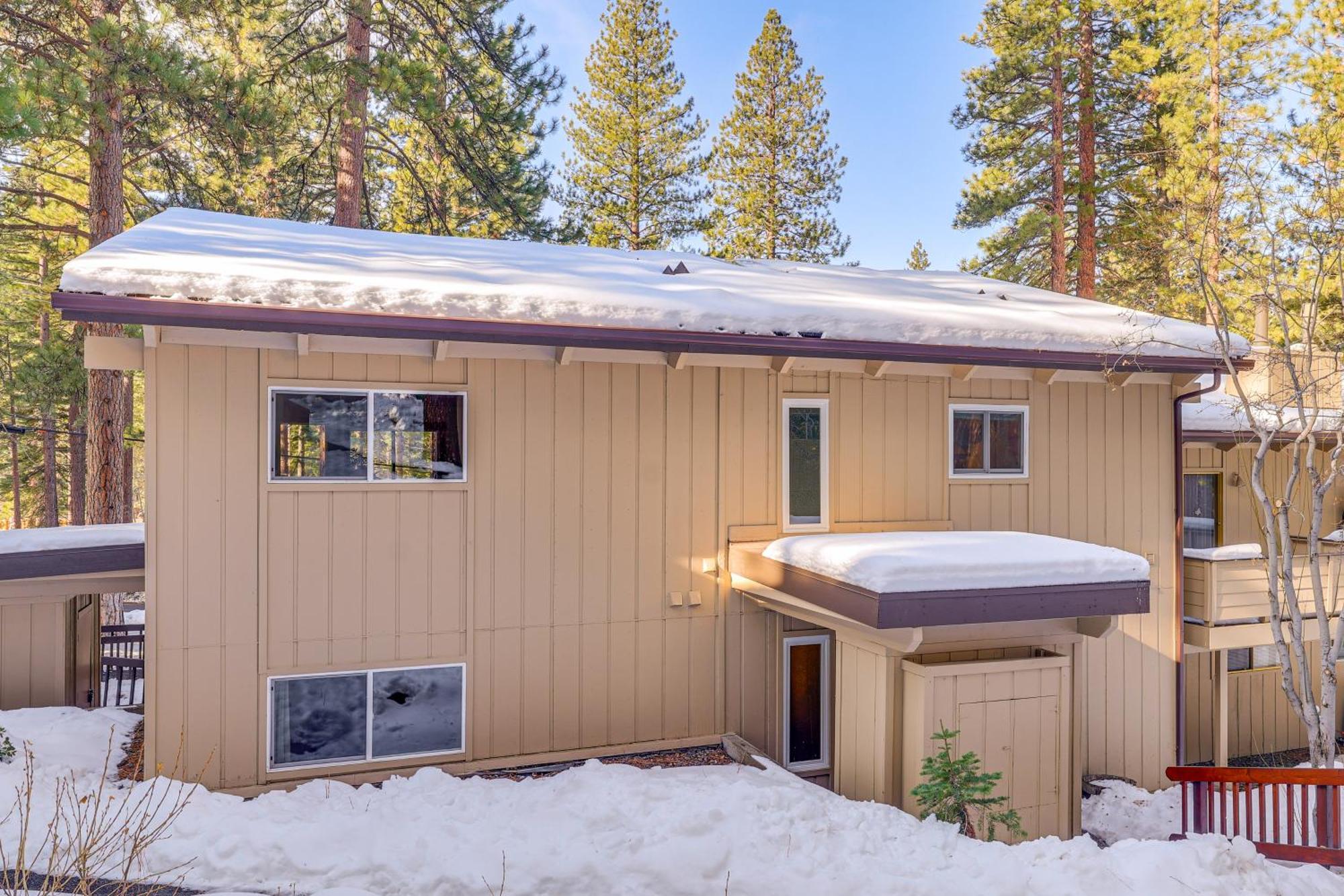 Incline Village Condo With Deck 1 Mi To Lake Tahoe Exteriör bild